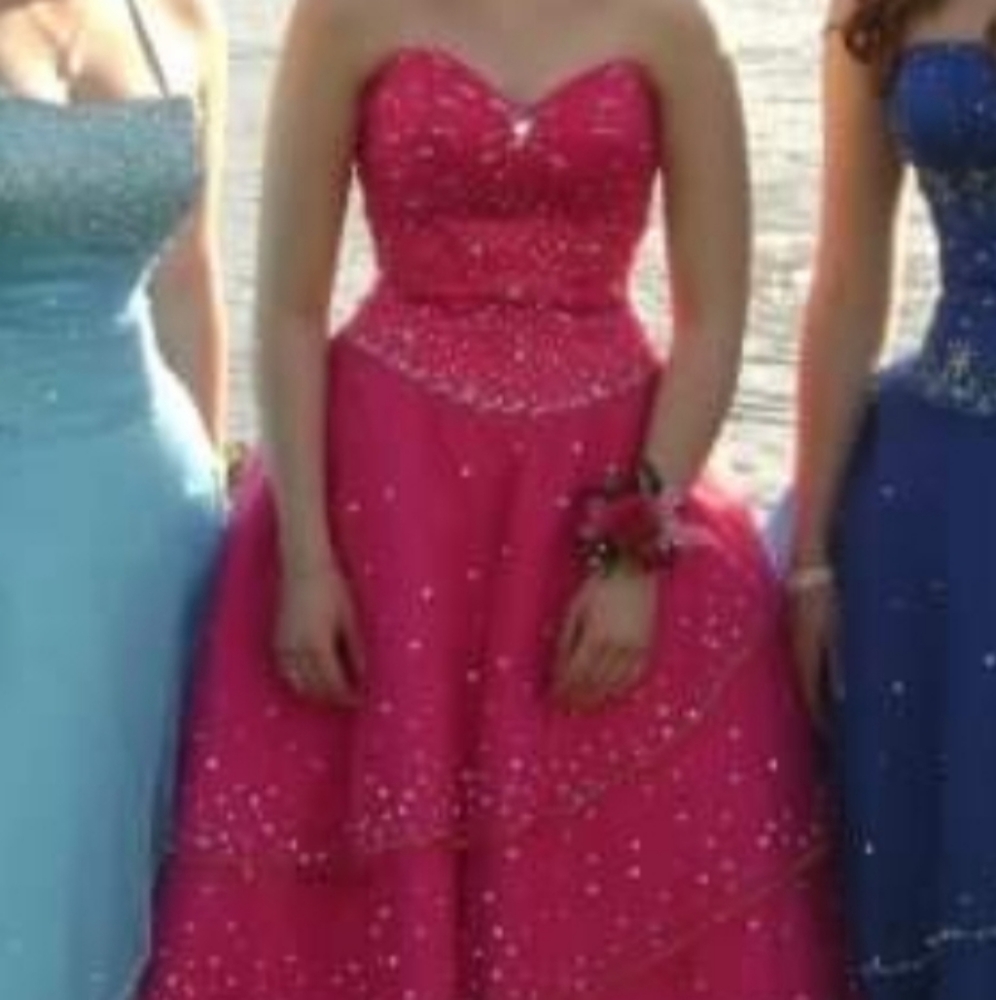 Vera Wang pink dress